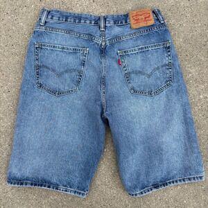 Levi's 569 Loose Fit Denim Jean Shorts Men's Size 33 Blue Medium‎ Wash